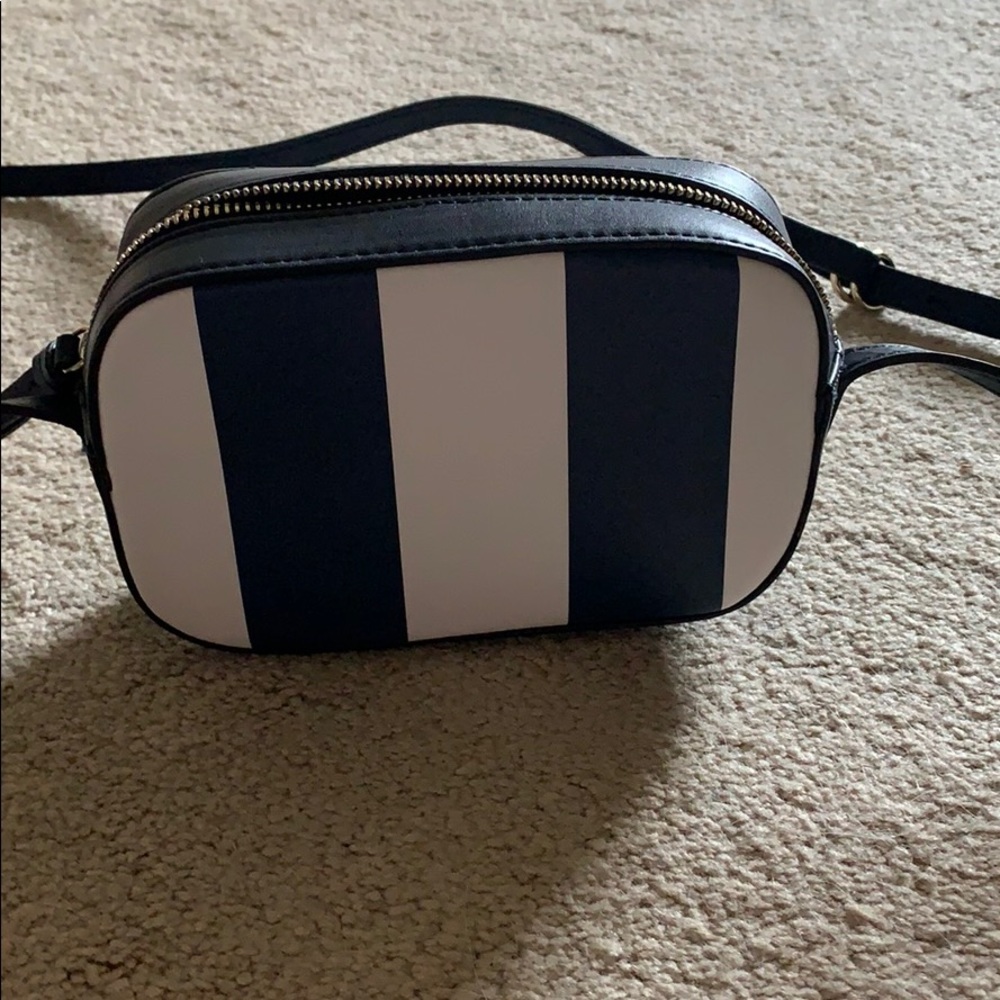 gap handbag